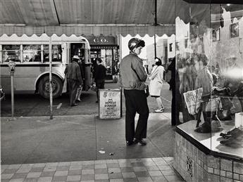 DOROTHEA LANGE (1895 - 1965) A selection of 5 photos from the Kaiser Shipyards in Richmond, California. Circa 1942-43; printed circa 19